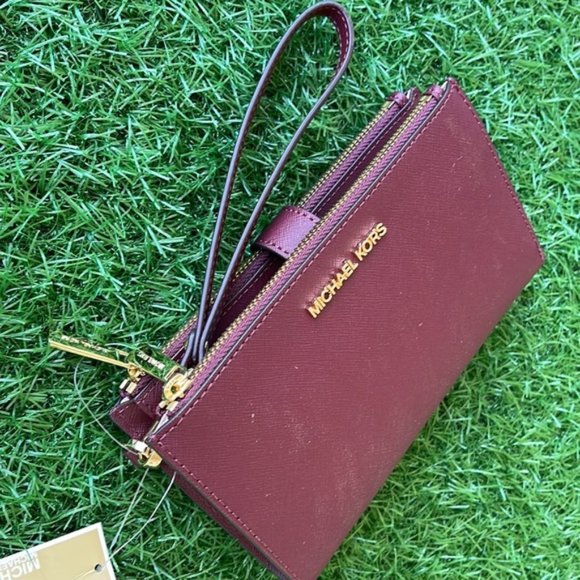 Michael Kors Jet Set Travel Large Double Zip Wristlet Wallet Dark Cherry Leather